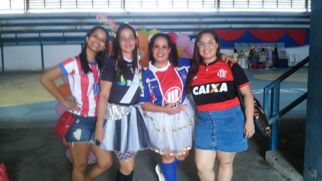 Camacã: Dia das Crianças  foi festejado com muita diversão  pelos PFSs Luiz Pereira de Castro I e Manoel Rodrigues 

